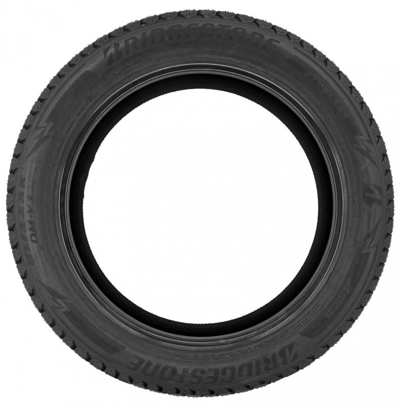 Bridgestone  BLIZZAK DM-V3 215/70 R15