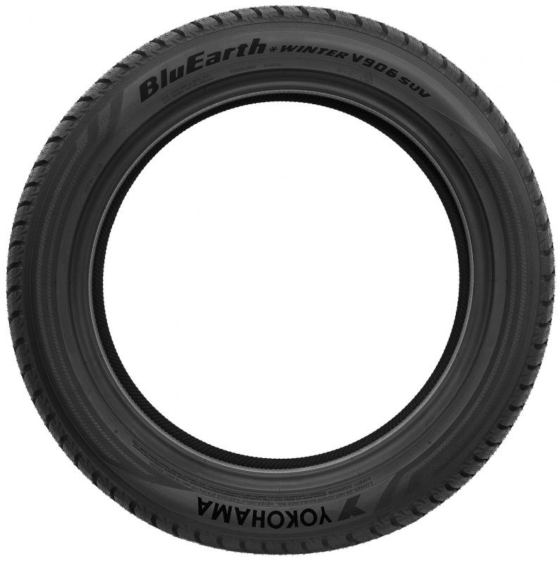 Yokohama  BluEarth Winter V906 SUV 235/65 R17