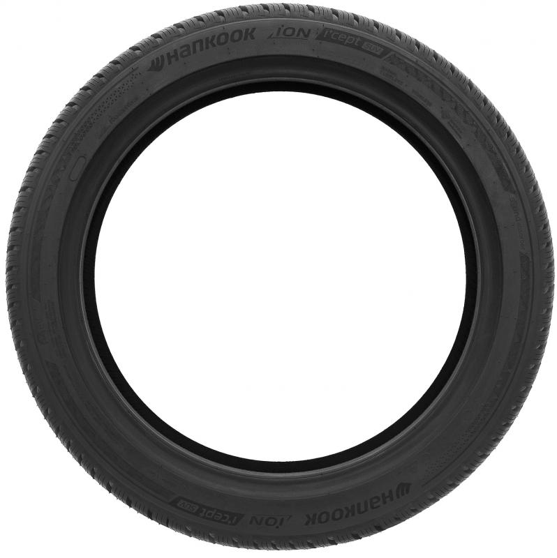 Hankook  WINTER iON I*CEPT SUV IW01A 235/45 R20