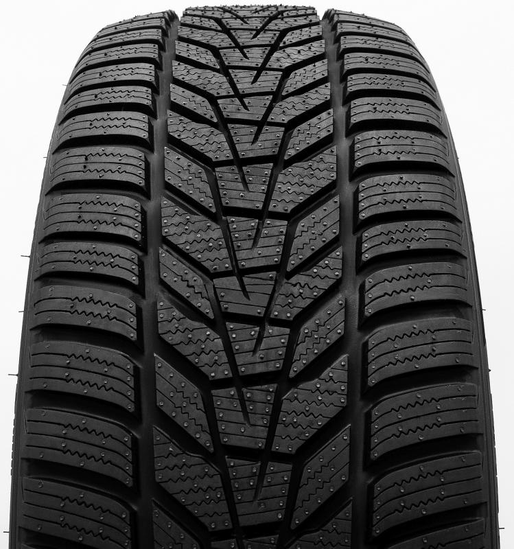 Hankook  WINTER I*CEPT EVO3 W330 235/45 R17