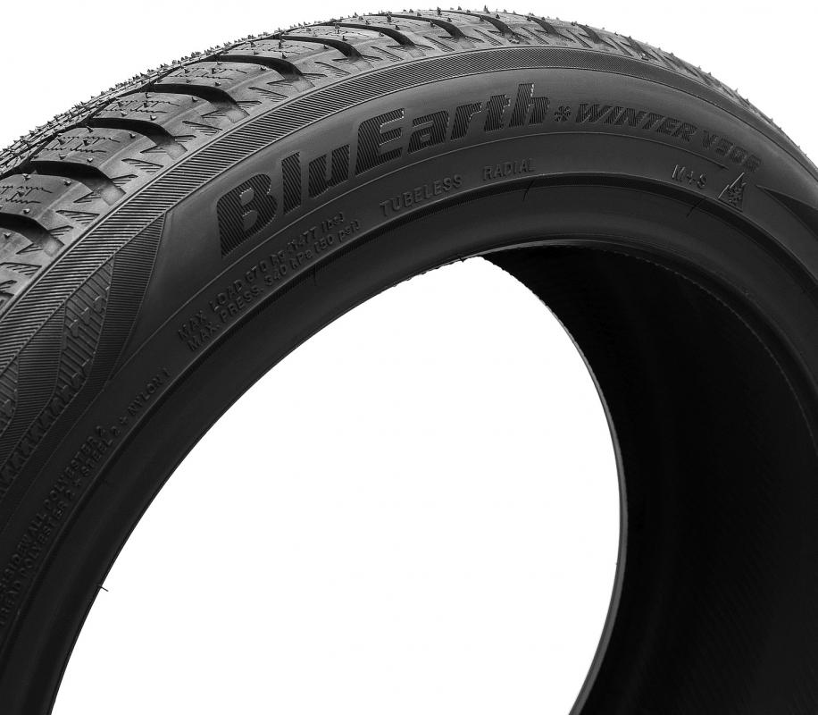 Yokohama  BluEarth Winter V906 205/55 R16