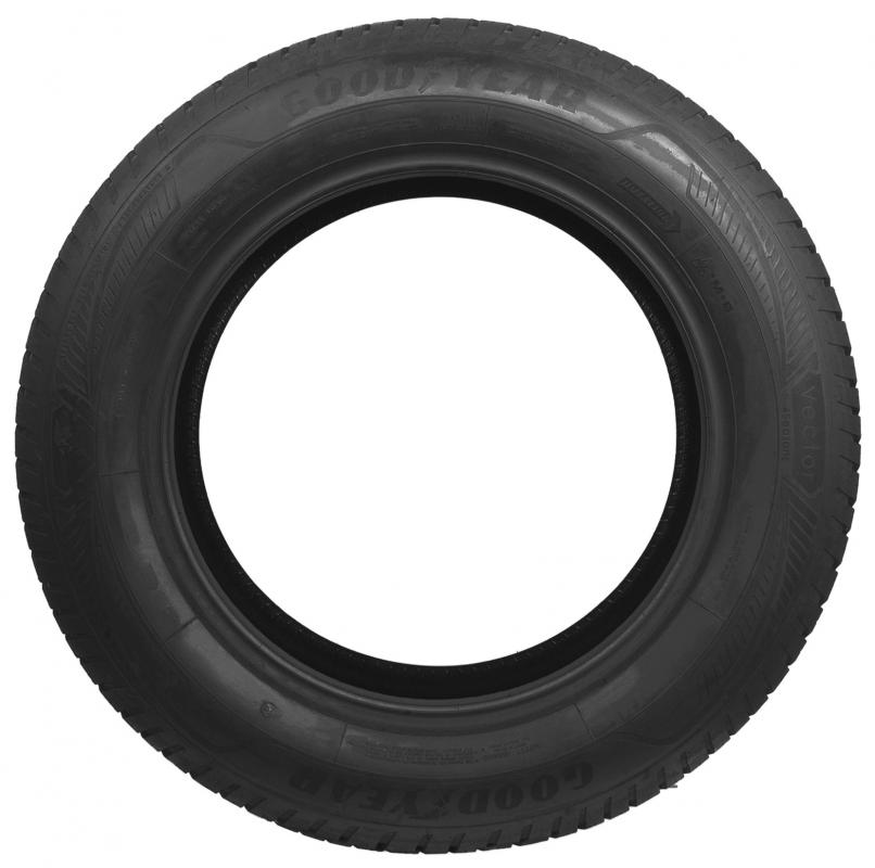 Goodyear  VECTOR 4SEASONS GEN-3 SUV 235/60 R18