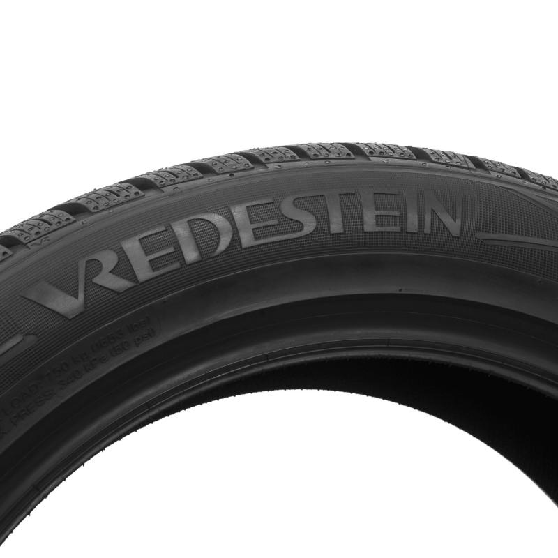 Vredestein  WINTRAC PRO+ 225/45 R17