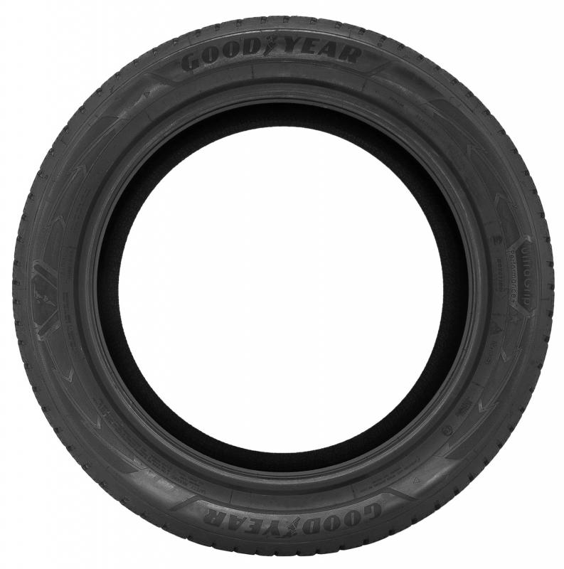 Goodyear  ULTRAGRIP PERFORMANCE + 195/50 R15