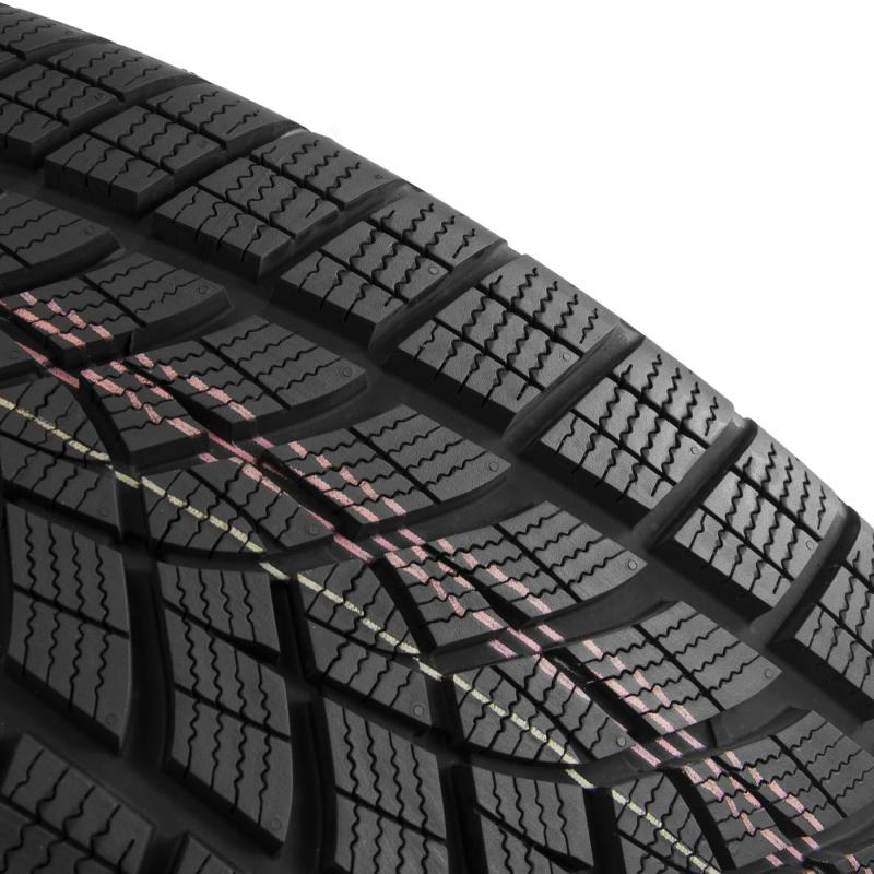 Goodyear  ULTRAGRIP PERFORMANCE + SUV 215/60 R18