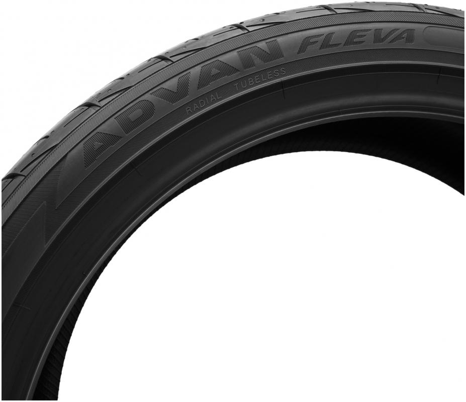 Yokohama  ADVAN FLEVA V701 205/40 R17